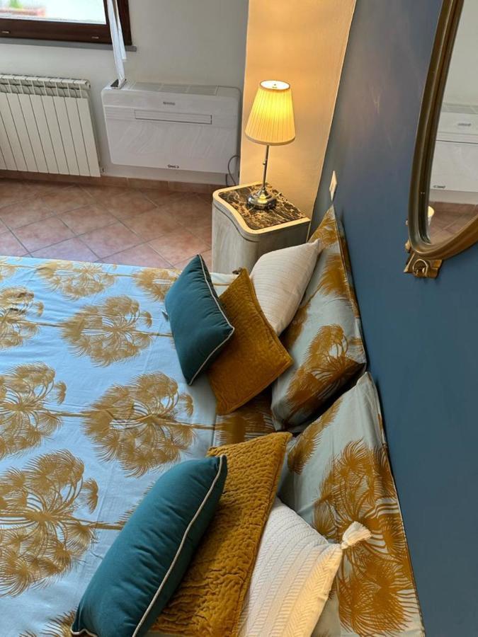 La Casa Di Filippo Apartment Quercianella Luaran gambar